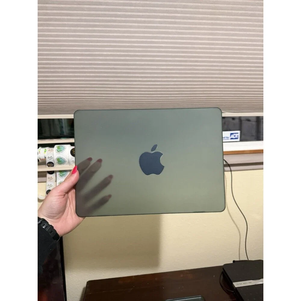 MacBook Air 13 Inch Hard Case And Keyboard Cover Green - Box Not Included